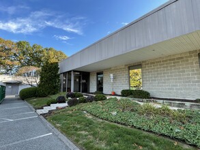 2140 Westover Rd, Chicopee, MA for lease Building Photo- Image 2 of 5