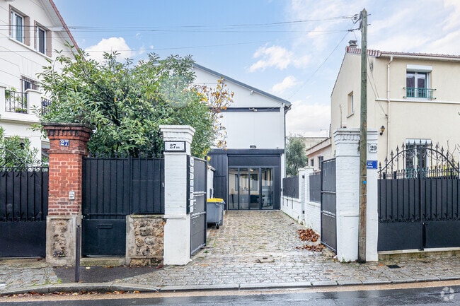 Vente Local d'activités 700 m²