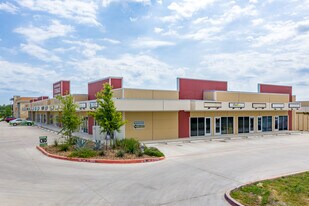 New Braunfels Storage Business Center - Warehouse