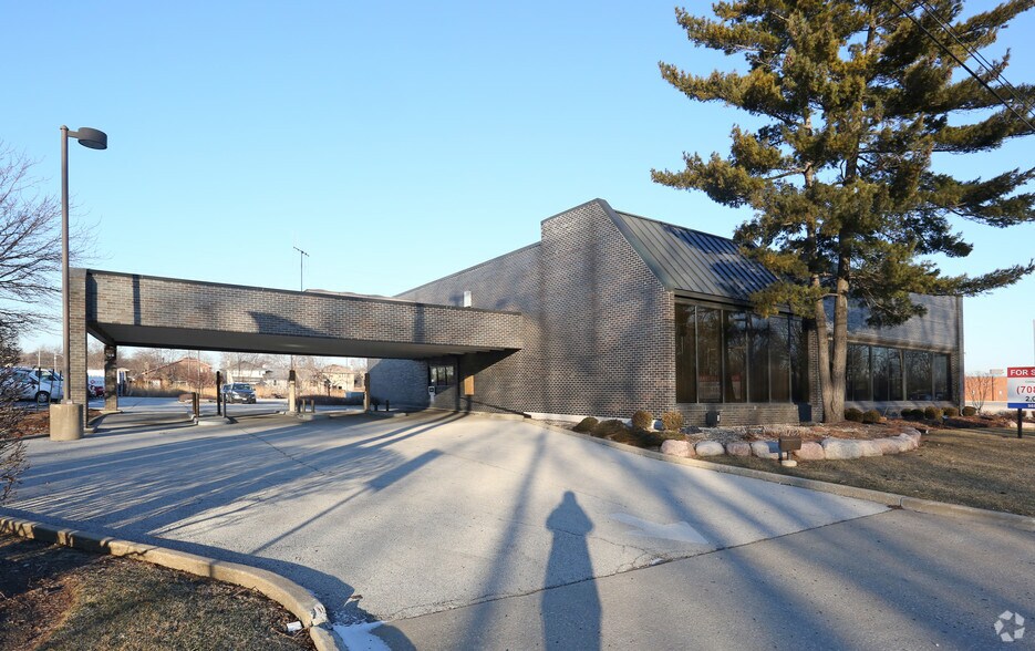 11346 S Cicero Ave, Alsip, IL for sale - Primary Photo - Image 1 of 1