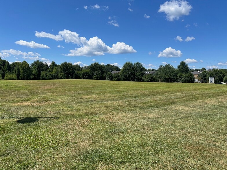 503 Copley Pl, Gaithersburg, MD for lease - Other - Image 2 of 4