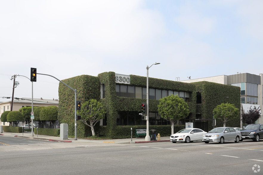 8300-8304 Beverly Blvd, Los Angeles, CA for sale - Primary Photo - Image 1 of 1