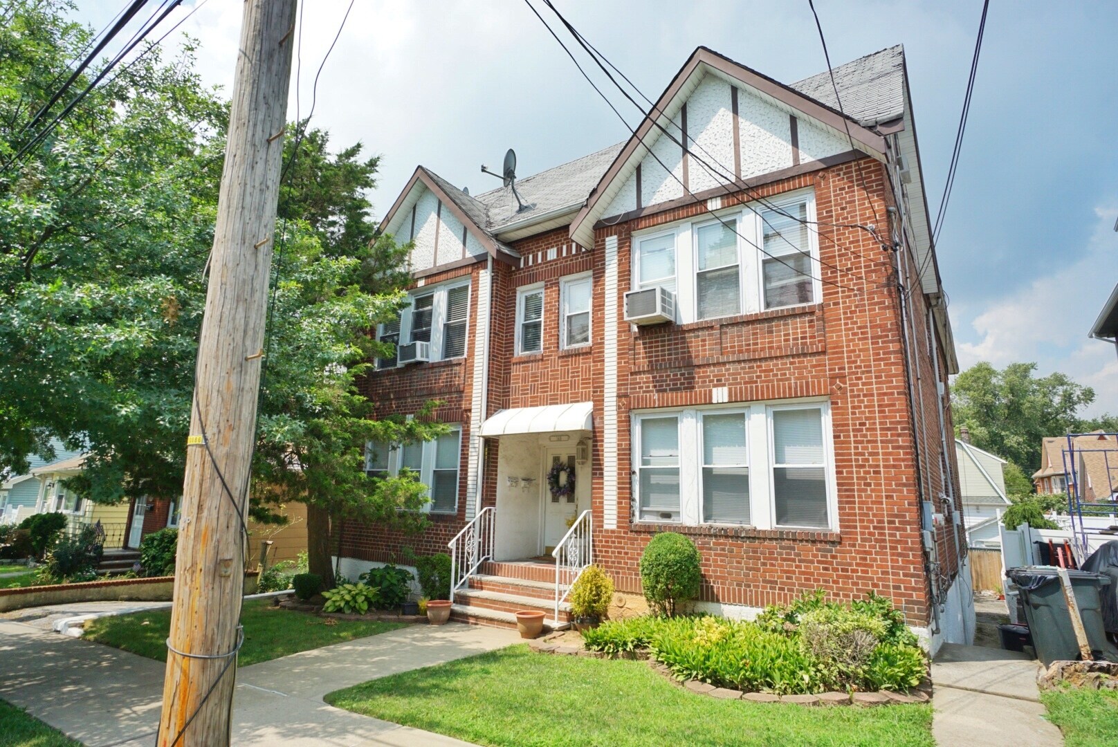 149 Van Cortlandt Ave, Staten Island, NY for sale Primary Photo- Image 1 of 1