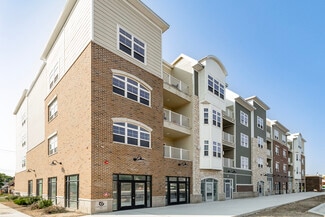 More details for 2222 E Michigan Ave, Lansing, MI - Office/Retail for Lease