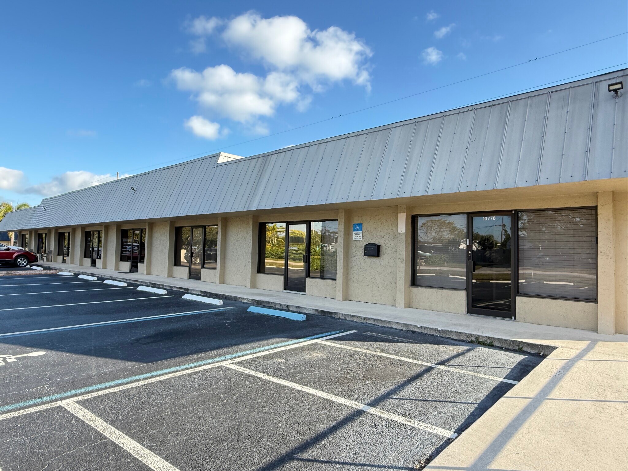 10750-10778 SE Federal Hwy, Hobe Sound, FL for lease Building Photo- Image 1 of 6