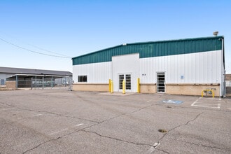 80 Allegiance Cir, Evanston, WY for lease Interior Photo- Image 2 of 29