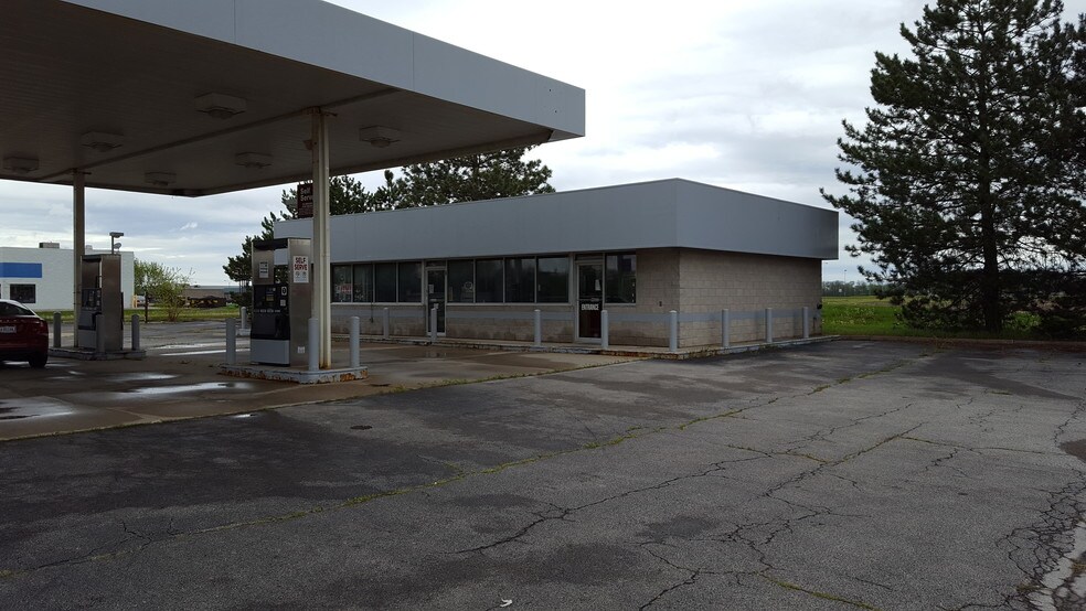 1200 N Shoop Ave, Wauseon, OH for sale - Building Photo - Image 1 of 1