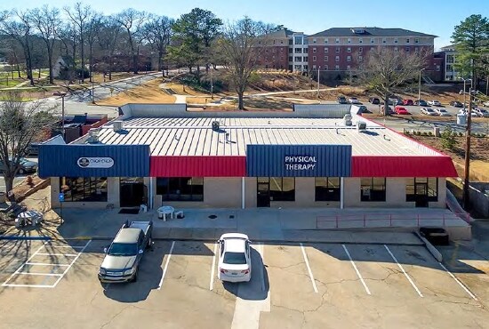 120 Cunningham Dr, Carrollton, GA for sale - Primary Photo - Image 1 of 1