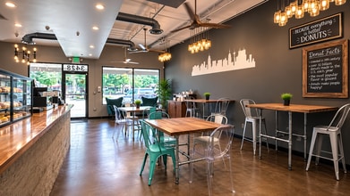 3420-3440 N St Marys St, San Antonio, TX for lease Interior Photo- Image 1 of 6