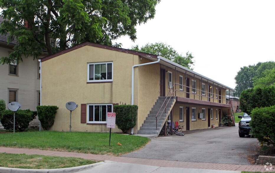 Multifamily in Columbus, OH for sale - Primary Photo - Image 1 of 1