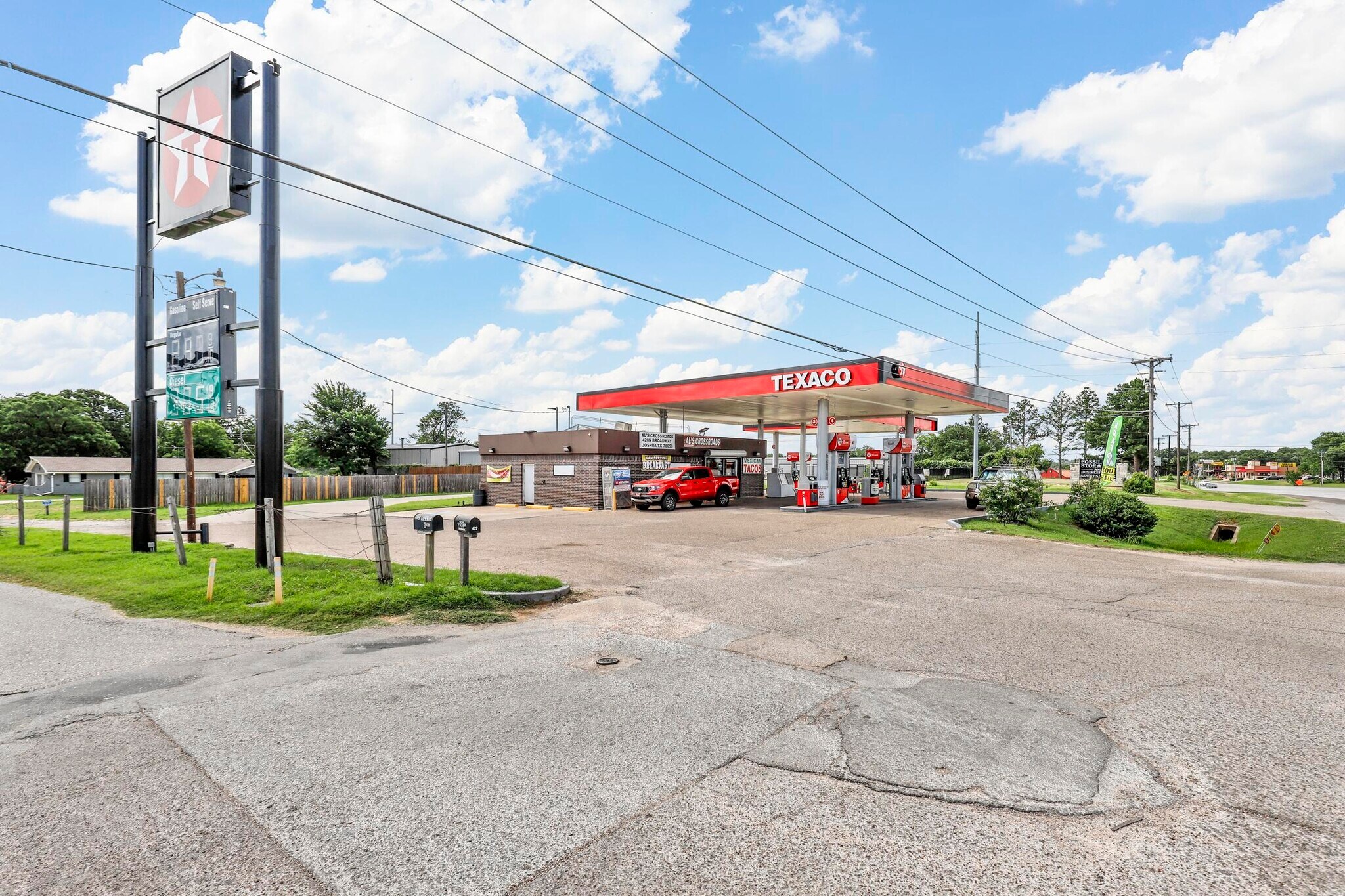 420 N Broadway St, Joshua, TX 76058 Retail for Sale