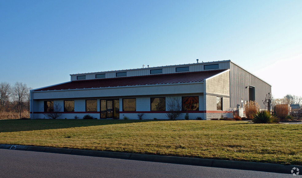 3550 Grant Dr, Lebanon, OH for lease - Primary Photo - Image 1 of 6