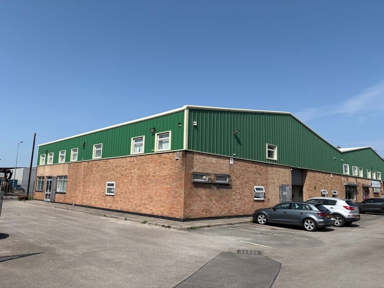 Maes Y Coed Rd, Cardiff for lease - Building Photo - Image 1 of 5