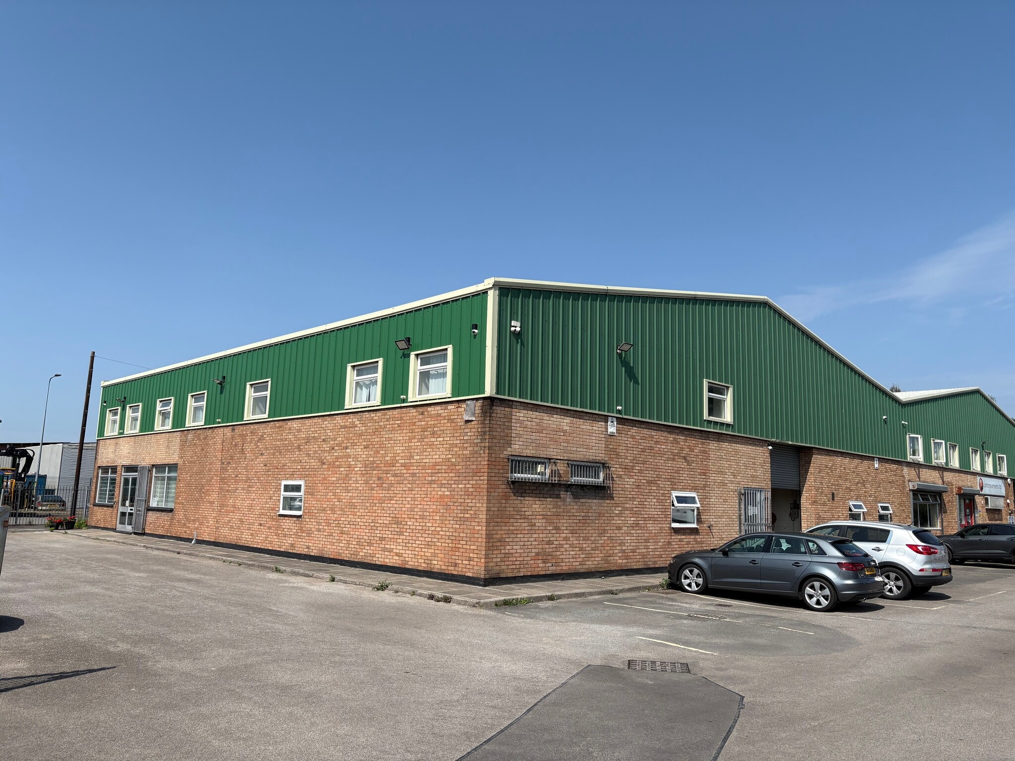 Maes Y Coed Rd, Cardiff for lease Building Photo- Image 1 of 6