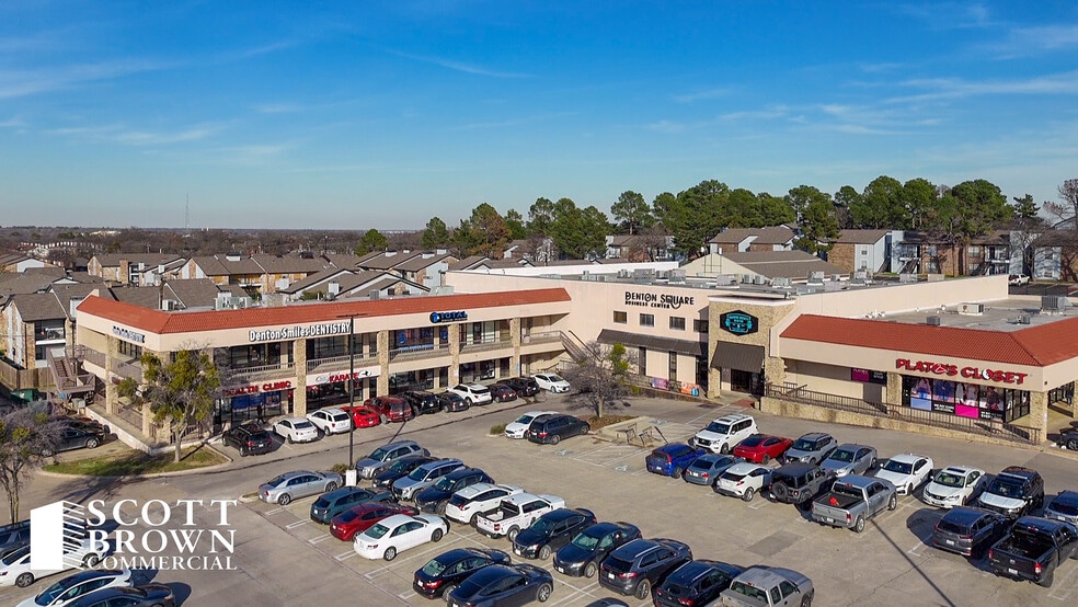 721-725 S Interstate 35, Denton, TX for lease - Building Photo - Image 3 of 13