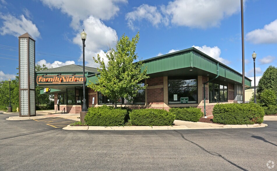 1480 N Lake St, Grayslake, IL for lease - Building Photo - Image 1 of 4