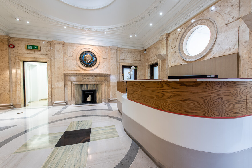 29 Lincoln's Inn Fields, London for lease - Lobby - Image 2 of 21