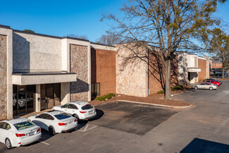 More details for 4565-4575 Winters Chapel Rd, Atlanta, GA - Industrial for Lease