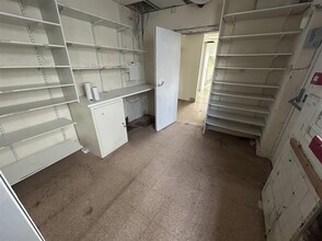 37 Southmead Rd, Bristol for lease Interior Photo- Image 2 of 6