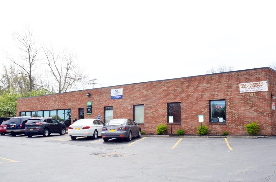 933 Sheridan Dr, Tonawanda, NY for sale - Building Photo - Image 1 of 1