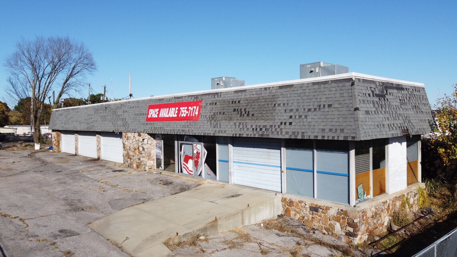 4907 Old Summer Rd, Memphis, TN 38122