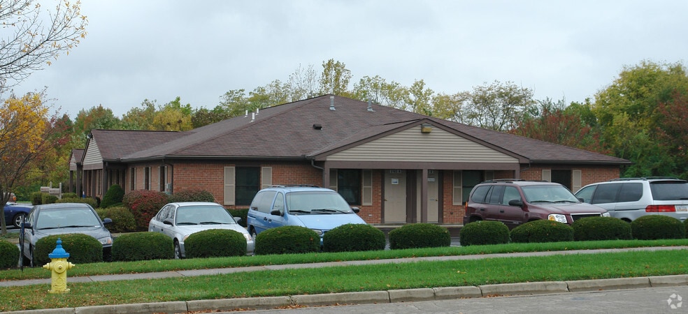 3183-3185 Beaver Vu Dr, Dayton, OH for lease - Building Photo - Image 3 of 5