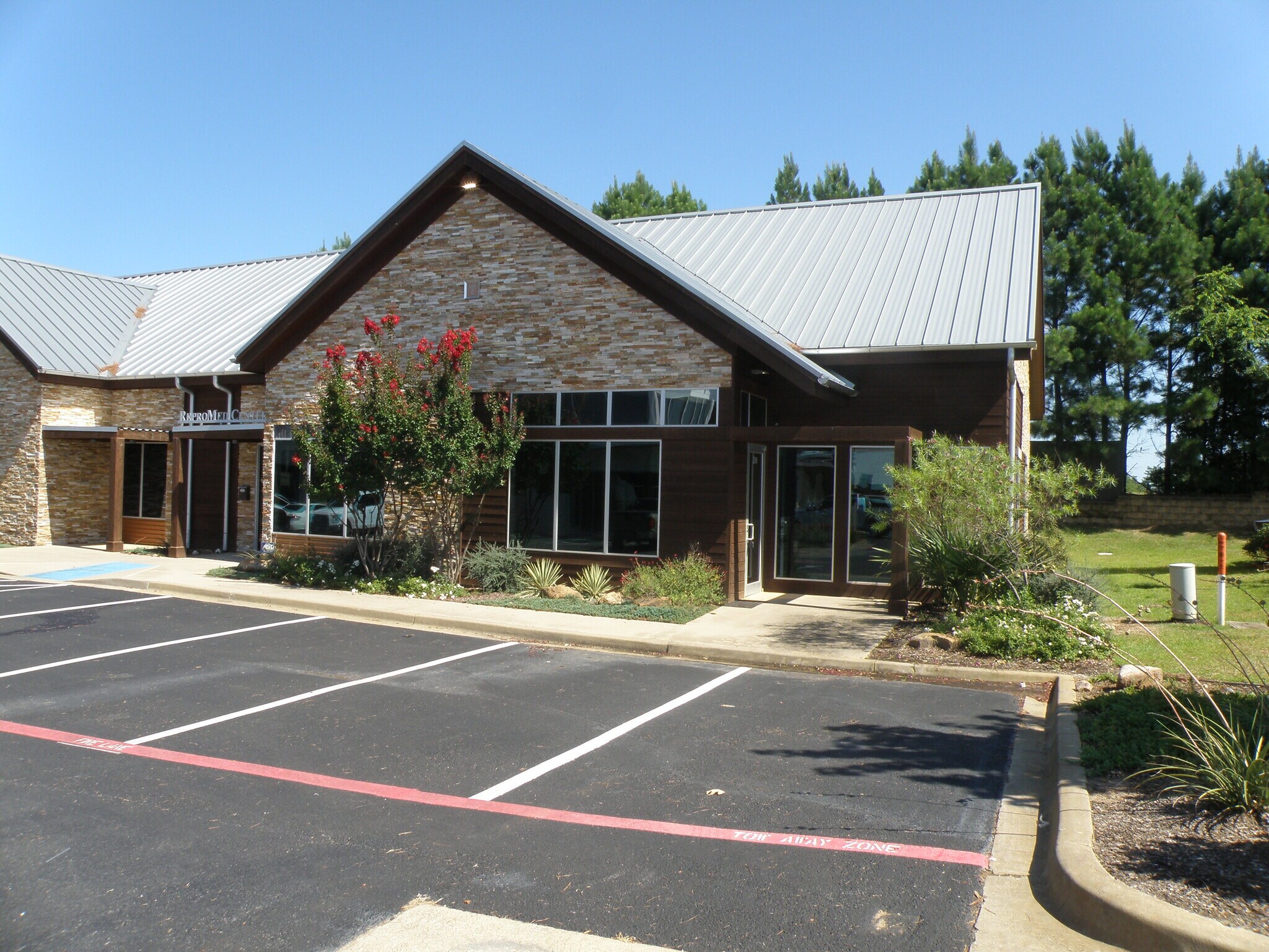 7925 S Broadway Ave, Tyler, TX for sale Building Photo- Image 1 of 1