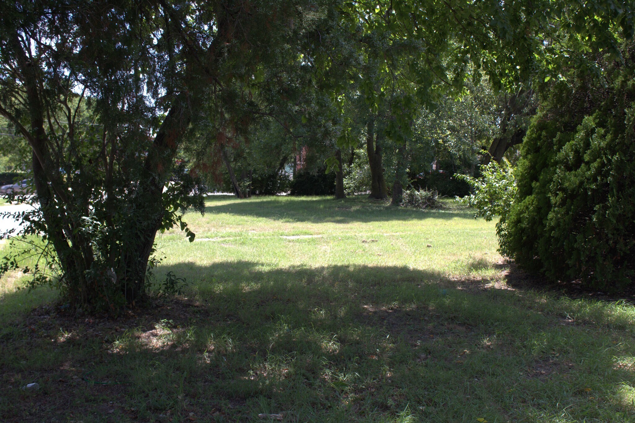 217 Barger St, Garland, TX for sale Primary Photo- Image 1 of 1