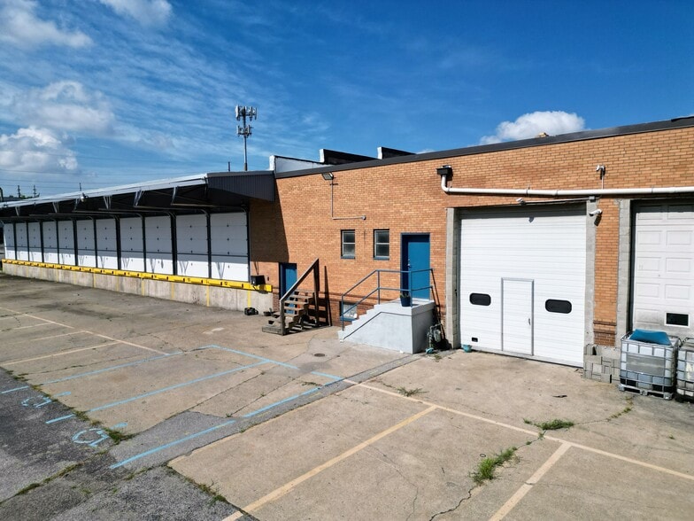 1401 W Ray St, Indianapolis, IN for lease - Building Photo - Image 2 of 22