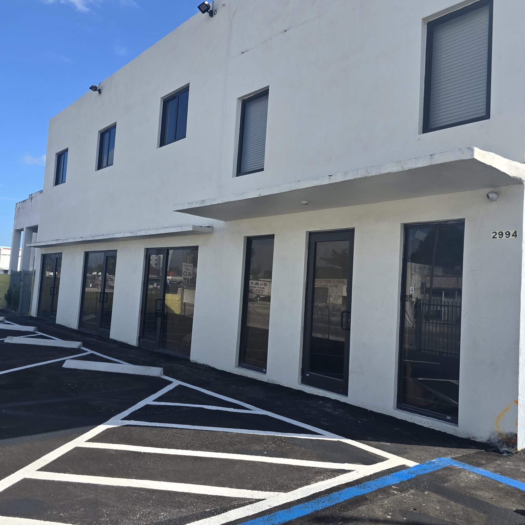 2994 NW 54th St, Miami, FL for lease Interior Photo- Image 1 of 4