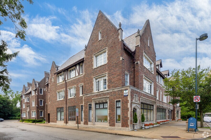 458 Winnetka Ave, Winnetka, IL for sale - Primary Photo - Image 1 of 1