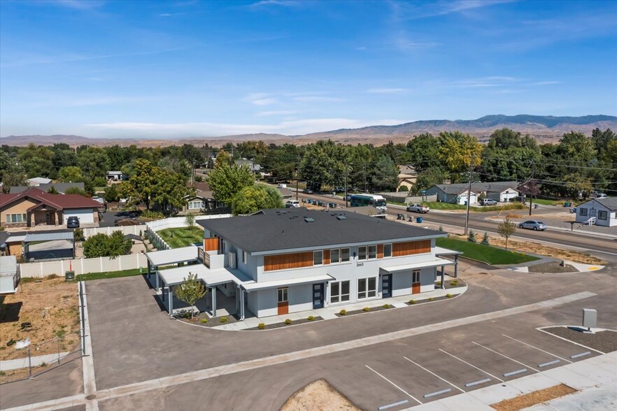 2661 N Maple Grove Rd, Boise, ID for sale - Aerial - Image 3 of 44