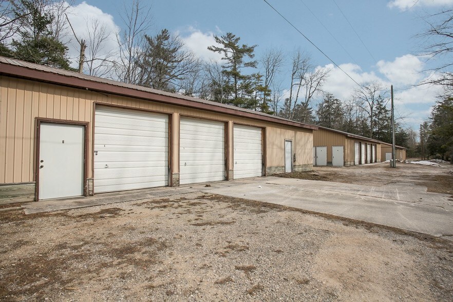 6310 W State St, Glen Arbor, MI for sale - Building Photo - Image 1 of 1