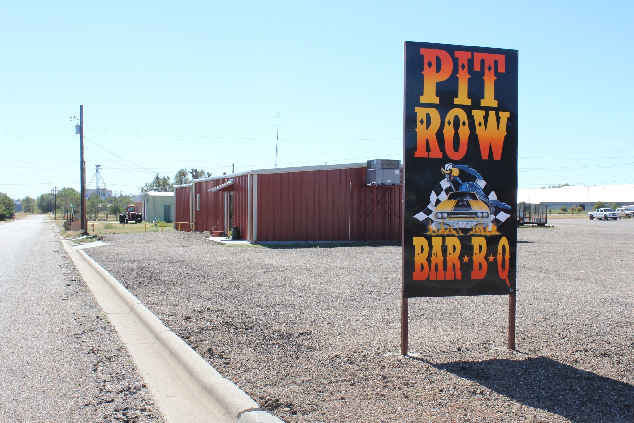 201 E Service Rd, Tulia, TX for sale Primary Photo- Image 1 of 1