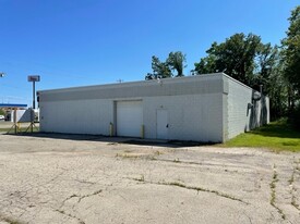 6,848 SF Warehouse/ Flex Space - Warehouse