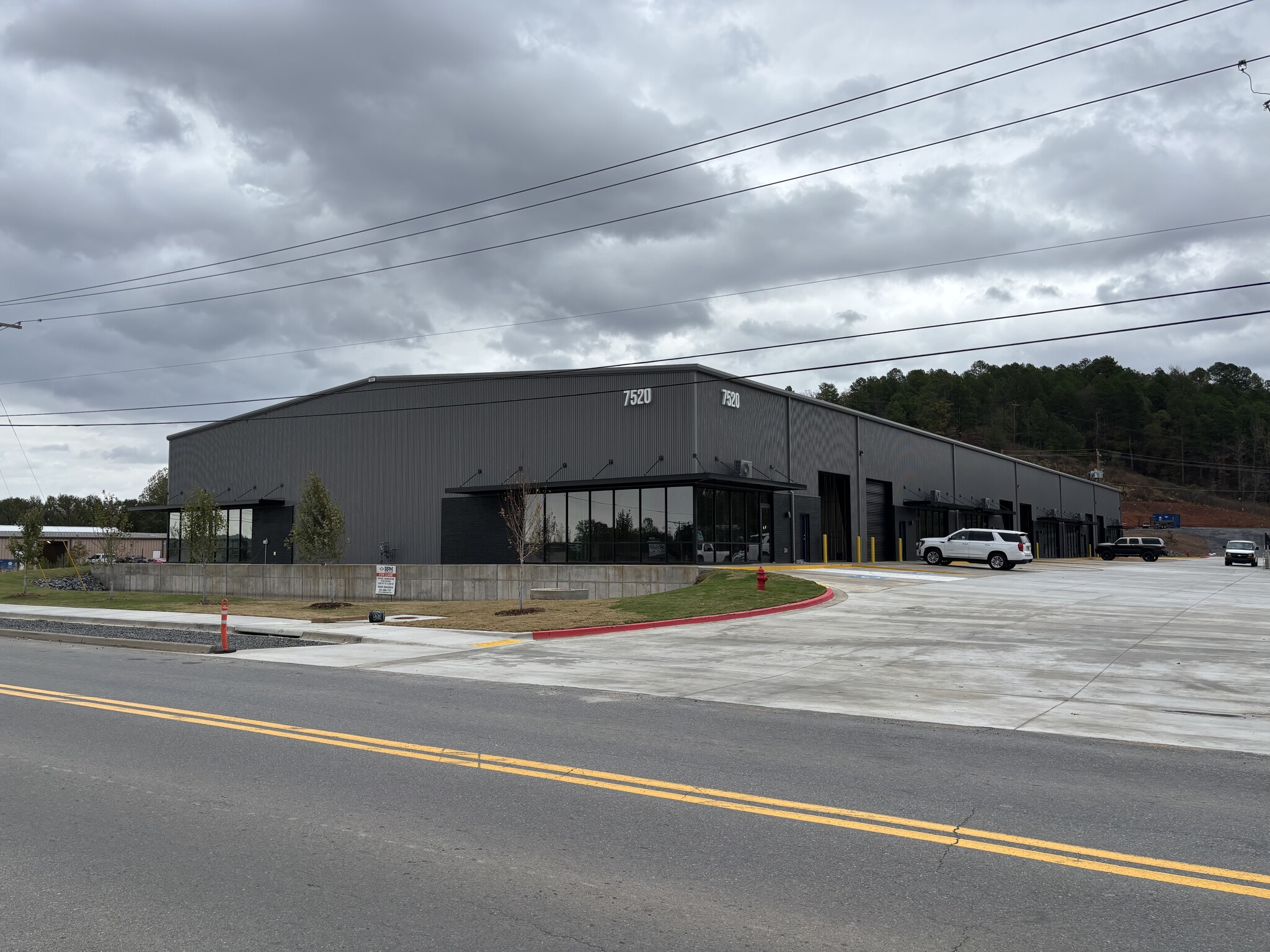 7520 Counts Massie Rd, North Little Rock, AR for lease Building Photo- Image 1 of 8