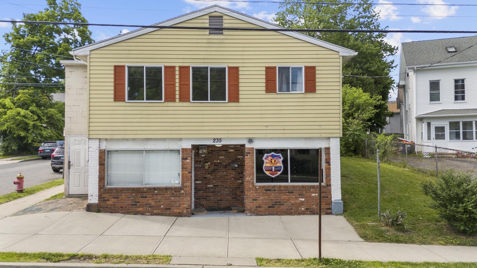 235 Hanover St, Meriden, CT 06451 | LoopNet