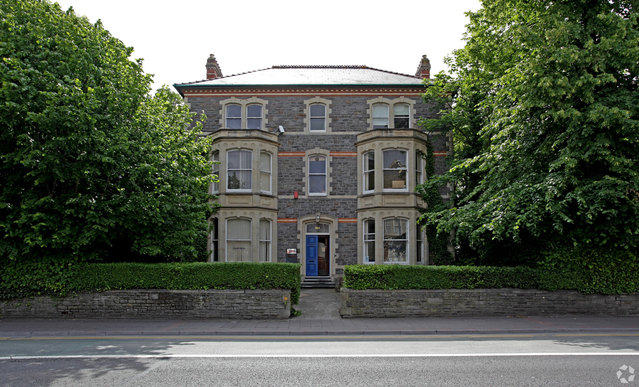 166 Newport Rd, Cardiff for sale Primary Photo- Image 1 of 1