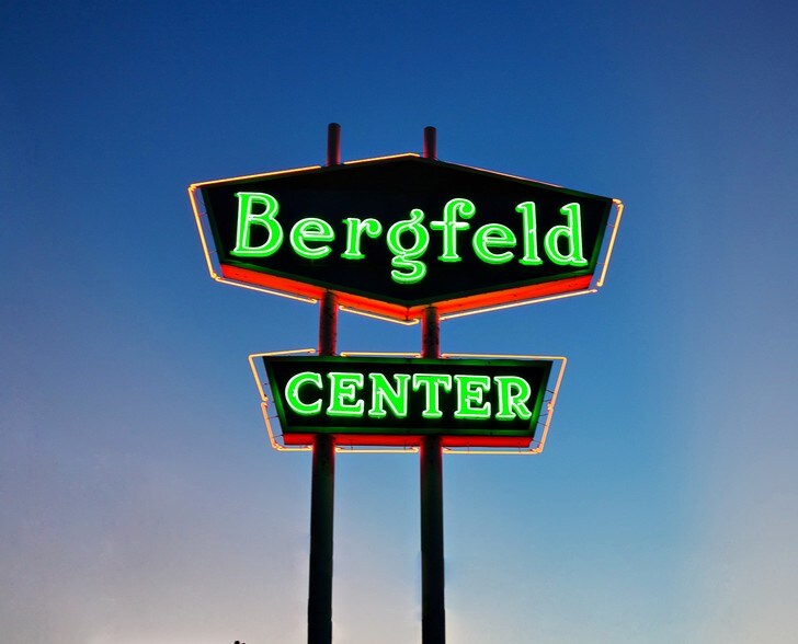 102-114 E 8th St, Tyler, TX for sale - Building Photo - Image 1 of 1