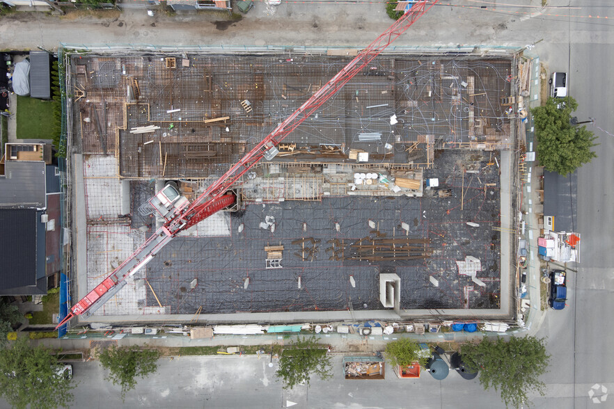 742 Glen Dr, Vancouver, BC for sale - Aerial - Image 3 of 5