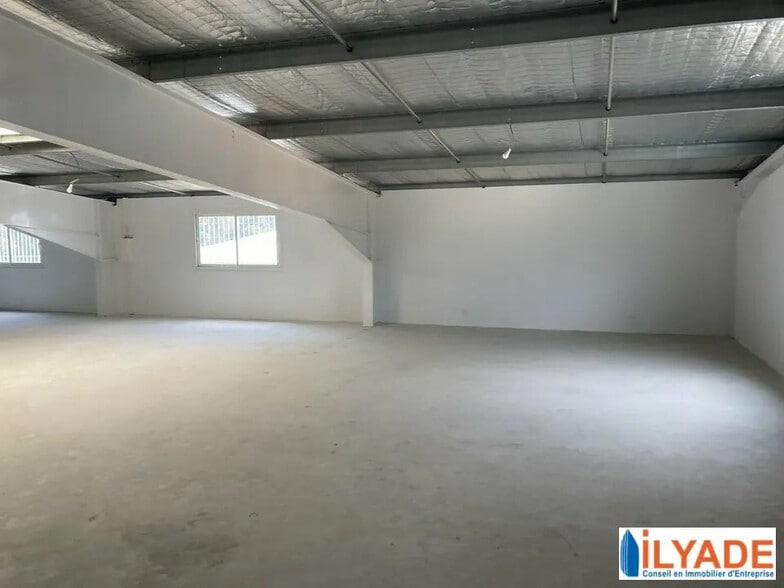 Gémenos, Gémenos for lease - Interior Photo - Image 1 of 2