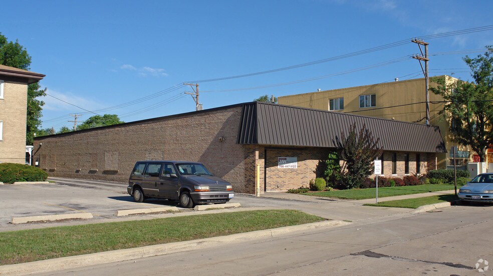 4500 1st Ave, Lyons, IL for sale - Primary Photo - Image 1 of 1