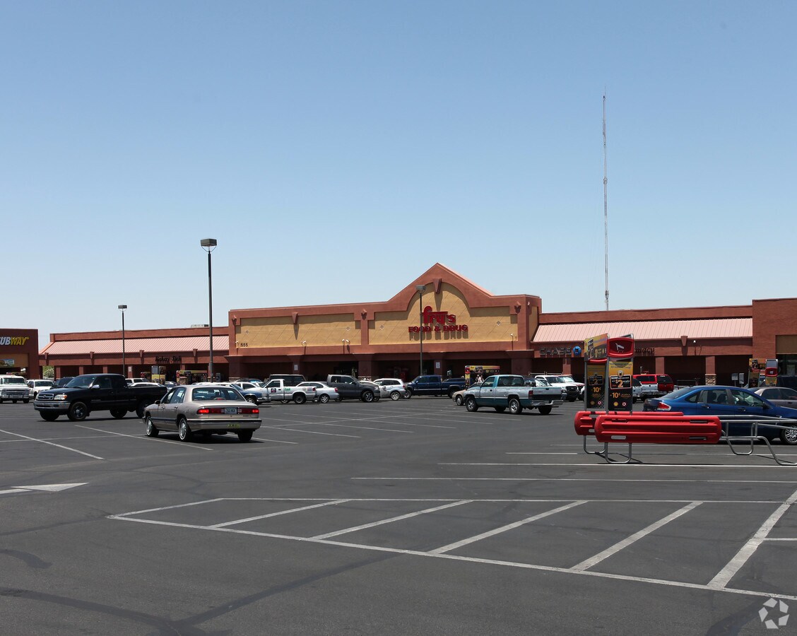 555 E Grant Rd, Tucson, AZ, 85705 Retail Space For Lease