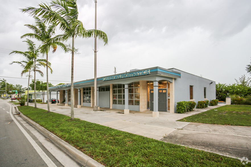 17150-17184 NE 19th Ave, North Miami Beach, FL 33162 | LoopNet