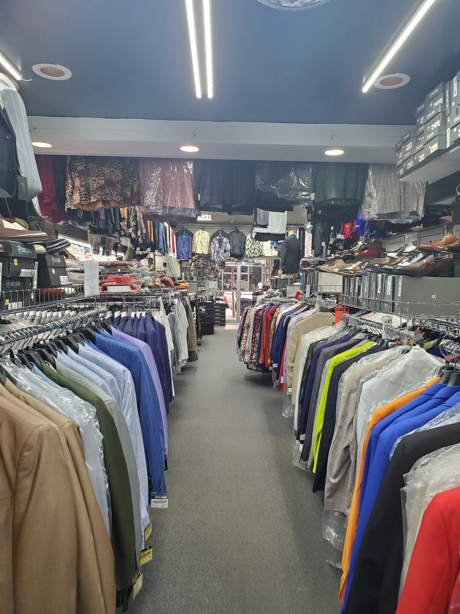 26 W Broughton St, Savannah, GA 31401 Street Retail for Lease