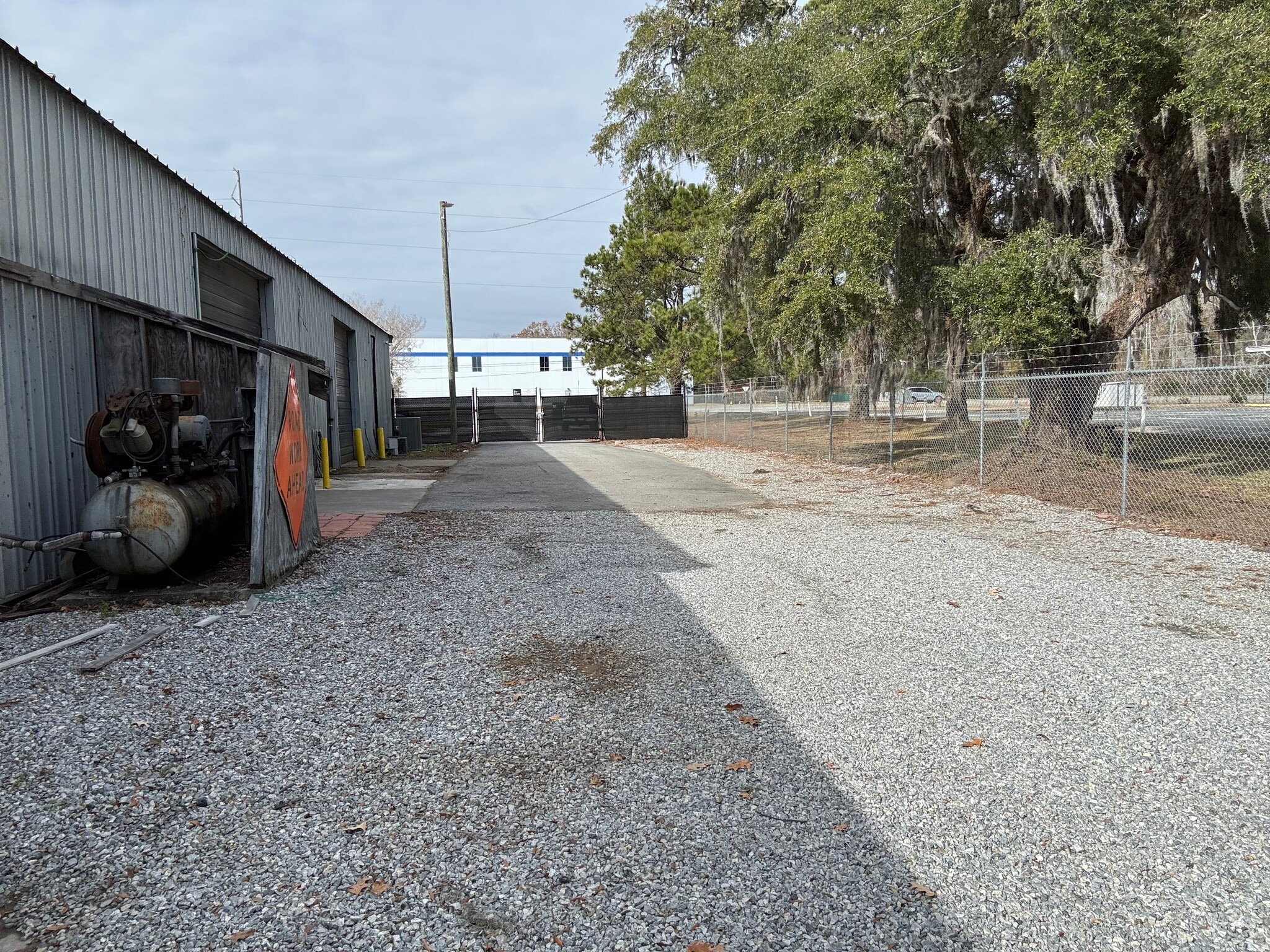 1224 Dean Forest Rd, Savannah, GA for lease Building Photo- Image 1 of 6