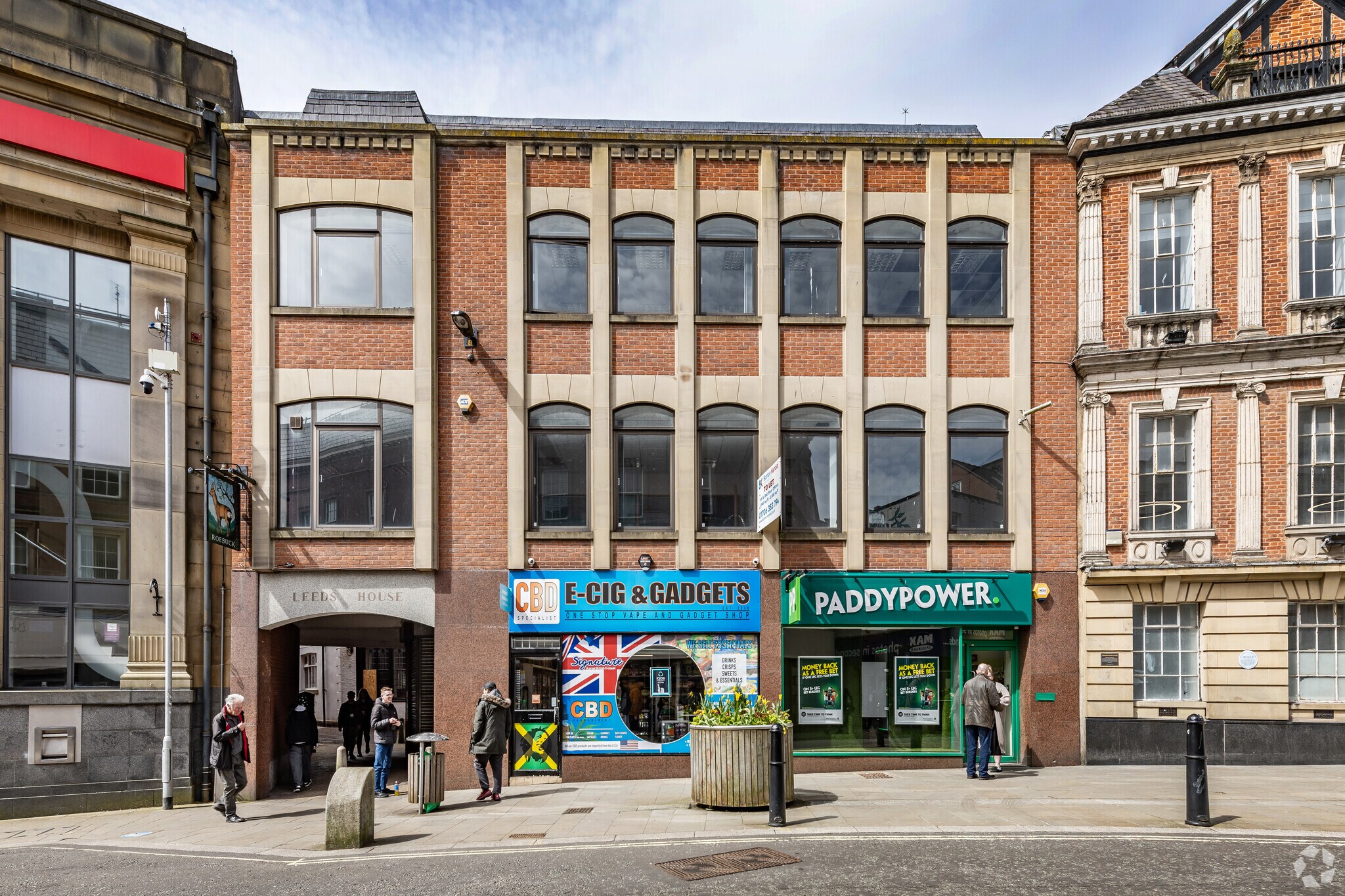 11A Yorkshire St, Rochdale for sale Primary Photo- Image 1 of 1