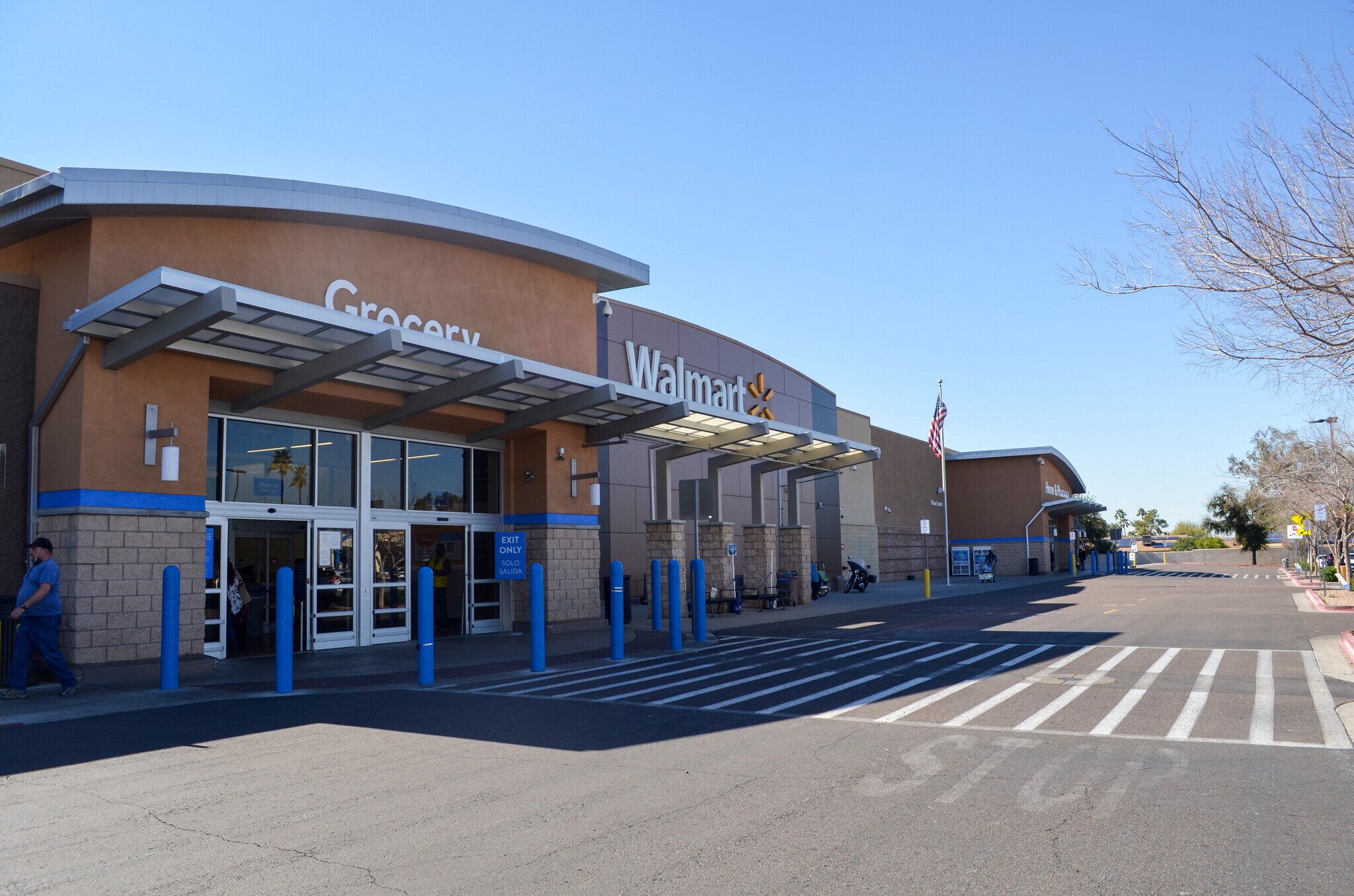 4727 E Bell Rd, Phoenix, AZ for lease Building Photo- Image 1 of 7