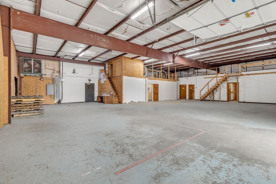 4 Progress Rd, Greenville, SC for lease - Interior Photo - Image 3 of 18