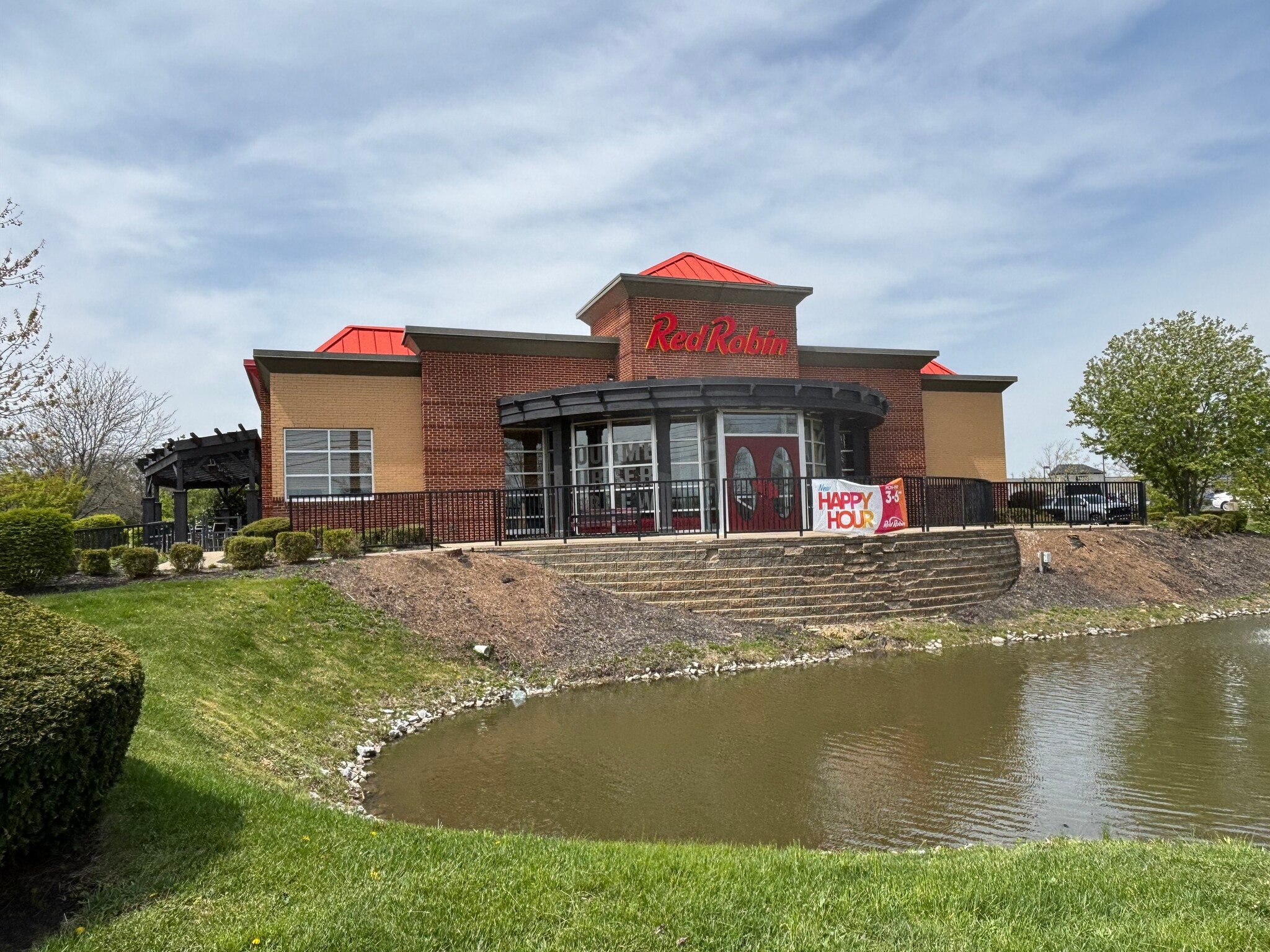 5013 Bowen Dr, Mason, OH for sale Building Photo- Image 1 of 16